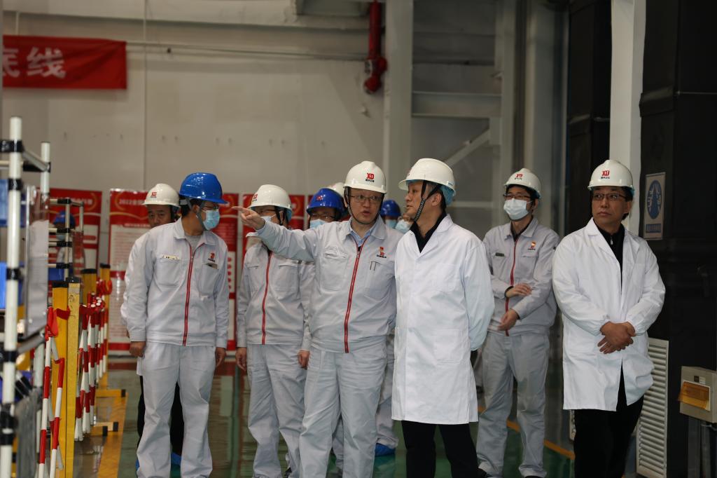 6298BF92A0CAD2D7F670AEDC498_370872B8_14411